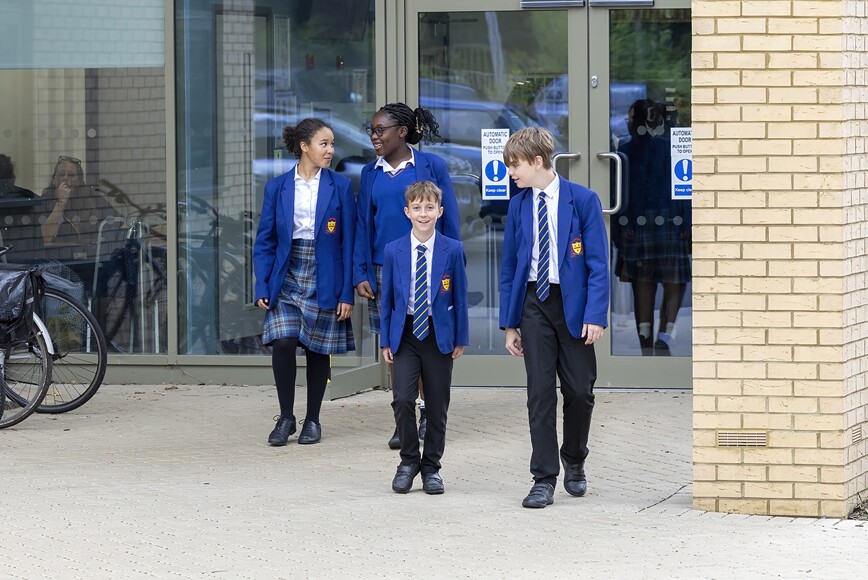 Students outside JHN July 24 1527